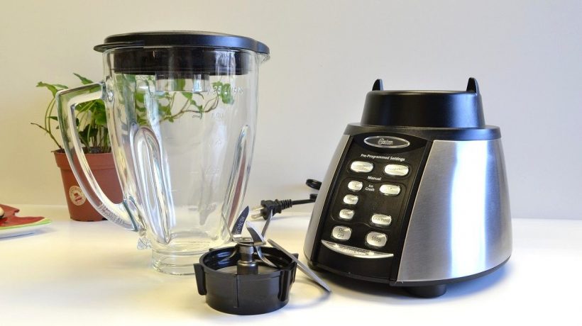 Review: Oster BVCB07-Z 6-Cup Glass Jar 7-Speed Blender