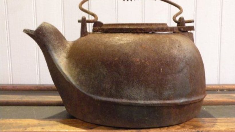 All about rusty cast iron tea kettle