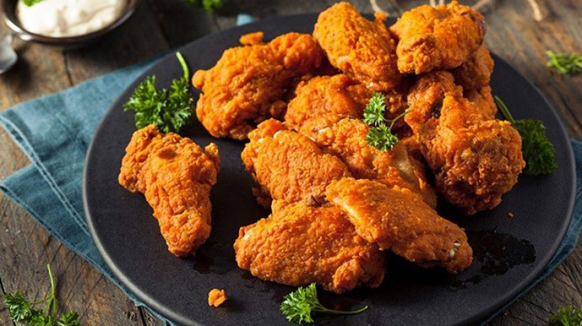 How many degrees are needed for reheating wings?