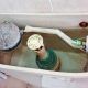 how to clean toilet tank
