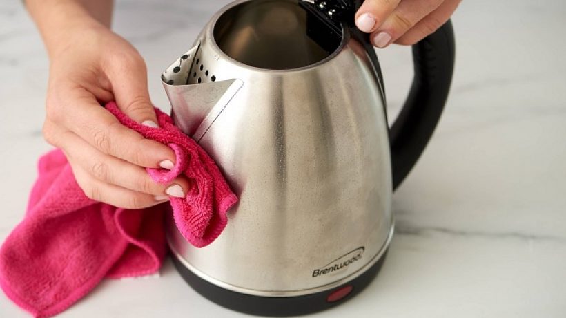 How to descale electric kettle?
