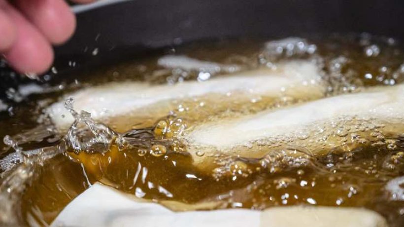 Why Is My Deep Fryer Bubbling? Troubleshooting and Solutions