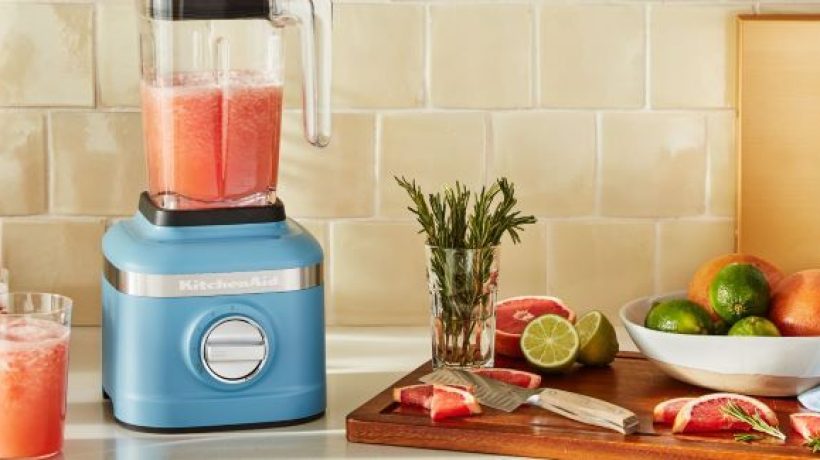 How to Make a Slushie with a Blender: Refreshing DIY Treats