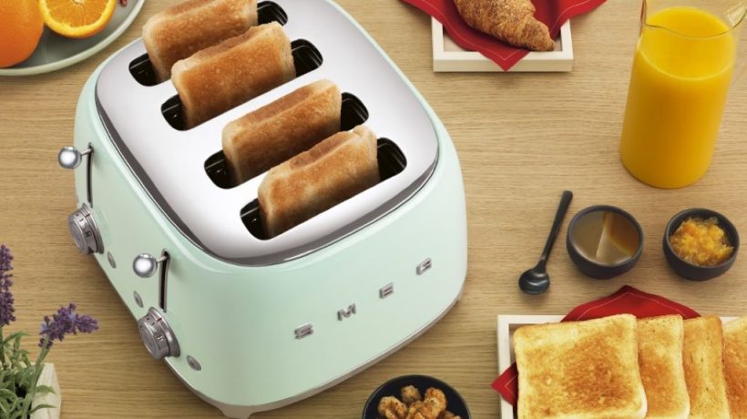 How to Use a Smeg Toaster: Guide for Perfect Toast
