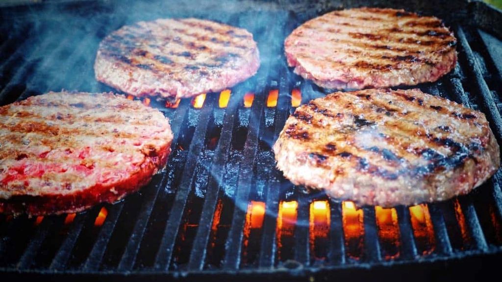 How to tell if meat is cooked without a thermometer