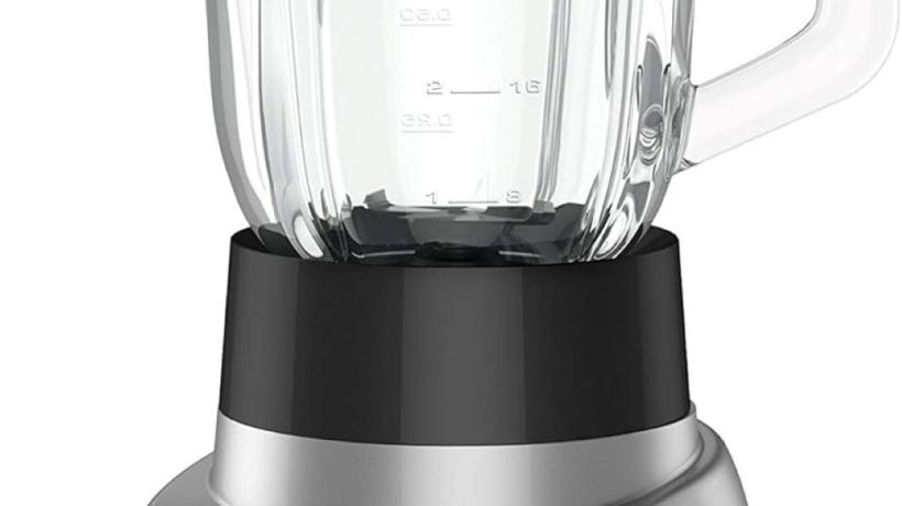 BLACK+DECKER PowerCrush Blender – 6-Cup Glass Jar, 700W Review: A Budget-Friendly Kitchen Powerhouse