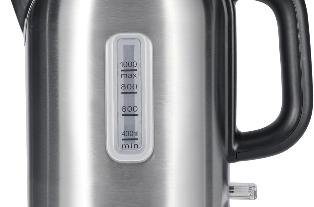 Amazon Basics stainless steel tea kettle and water boiler, 1500W, BPA-free
