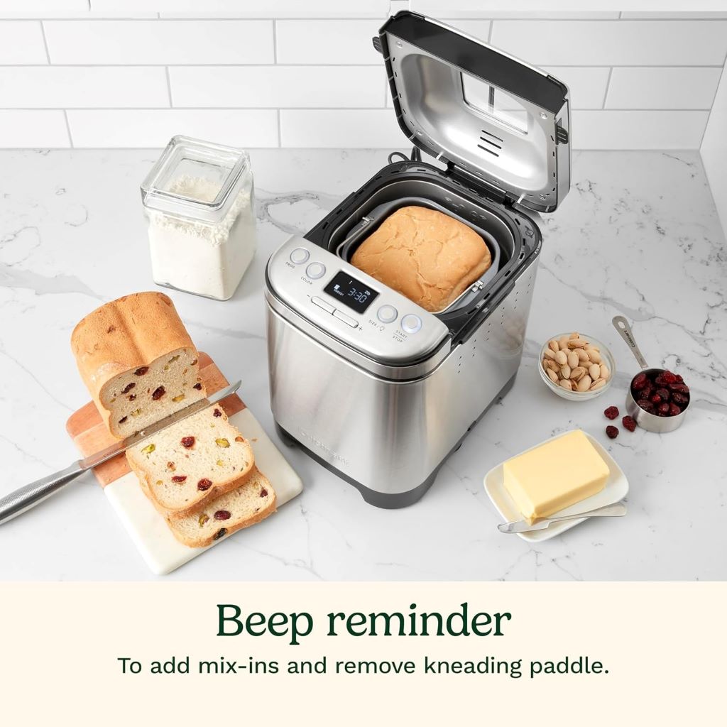 Compact Cuisinart CBK-110NAS machine with adjustable settings for homemade bread