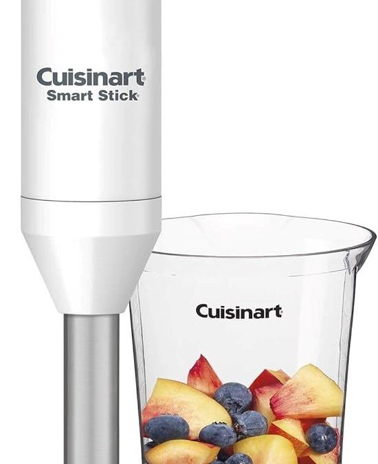 Easy-to-use Cuisinart Smart Stick stick blender for everyday cooking tasks.