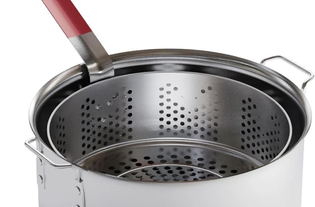 Gas One 10QT aluminum deep fryer pot with strainer basket for outdoor cooking