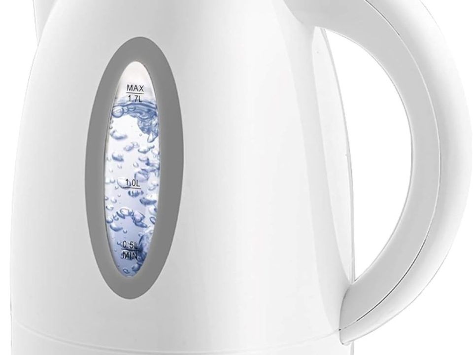 OVENTE 1.7L electric kettle in white with water level gauge and handle