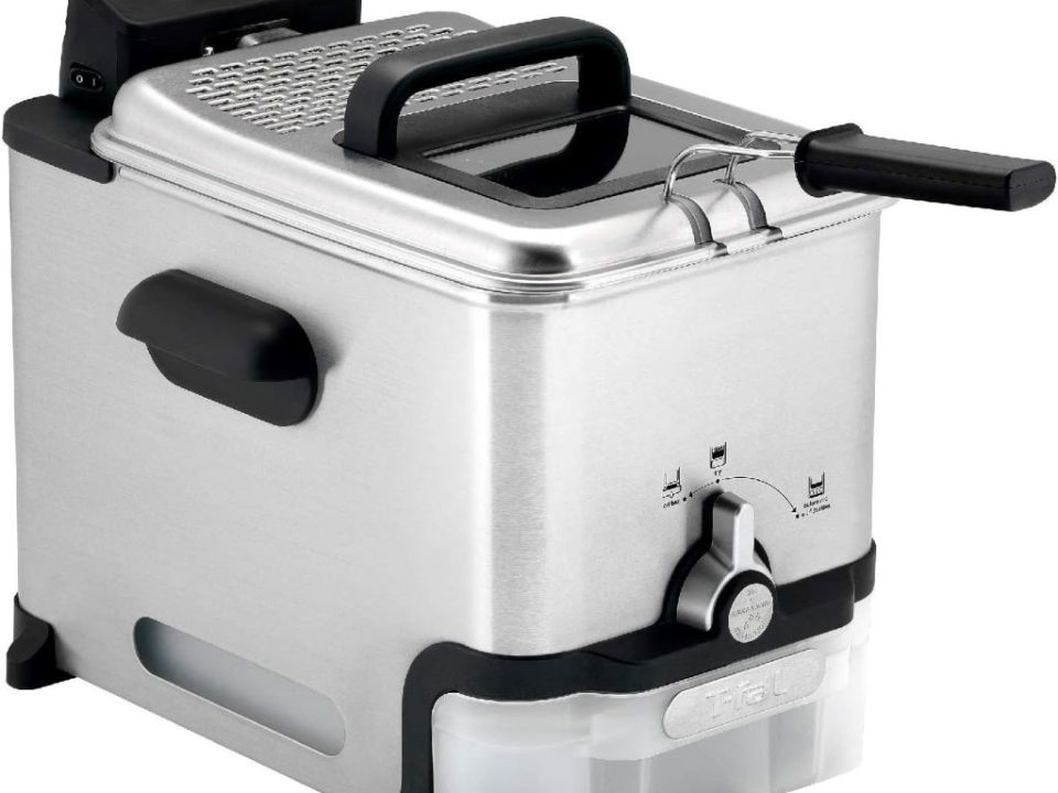 T-fal 3.5L stainless steel electric deep fryer with basket and lid