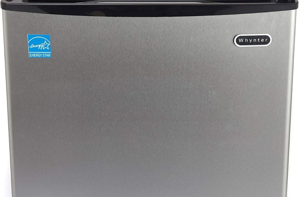 Whynter CUF-112SS stainless steel mini upright freezer with lock