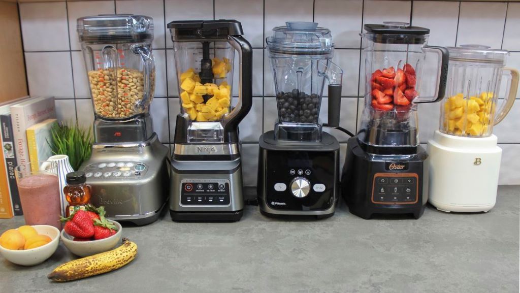 Modern kitchen in Washington featuring a high-performance blender for smoothies, soups, and everyday meal preparation
