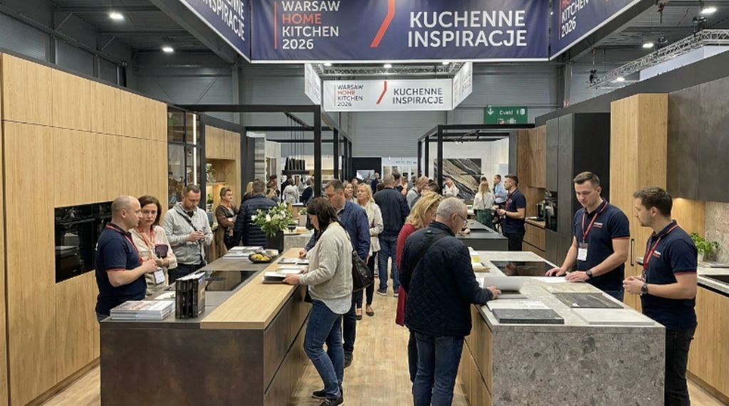 Visitors exploring kitchen design booths at Warsaw Home Kitchen 2026