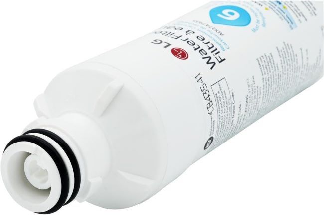LG LT1000P refrigerator filter helping reduce unwanted tastes, odors, and contaminants