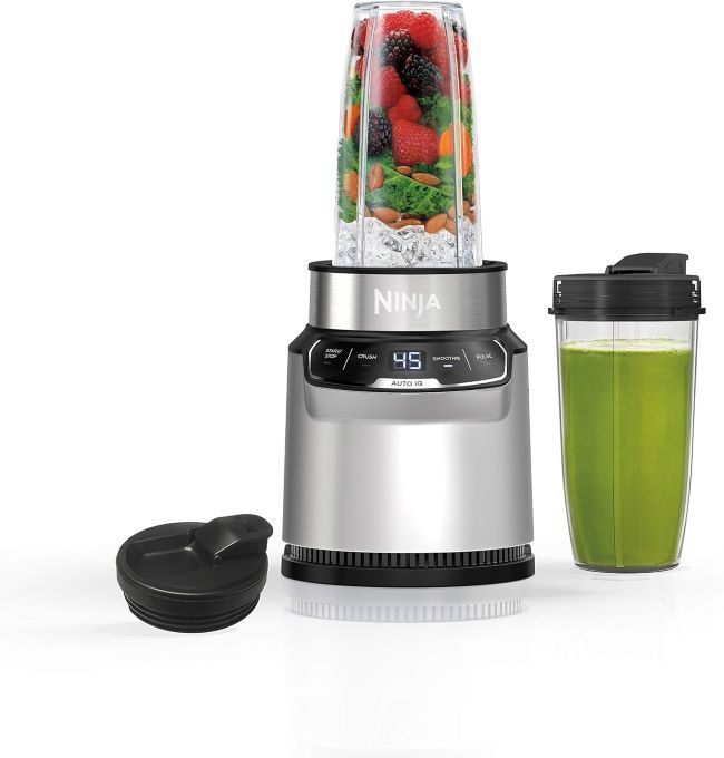 Ninja Nutri-Blender Pro with Auto-iQ blending fresh fruit smoothies in a Washington kitchen