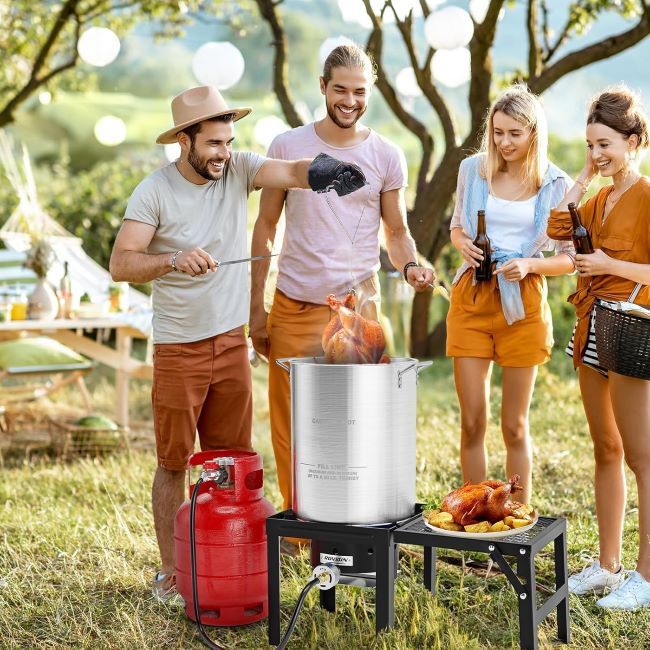 Affordable ROVSUN seafood boiler with propane burner, pot, and frying basket