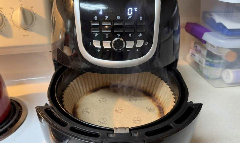 Bakers Signature air fryer paper liner placed correctly under food